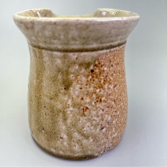 Cornwall Bridge Pottery Creamer and Sugar Set - Picture 5 of 14